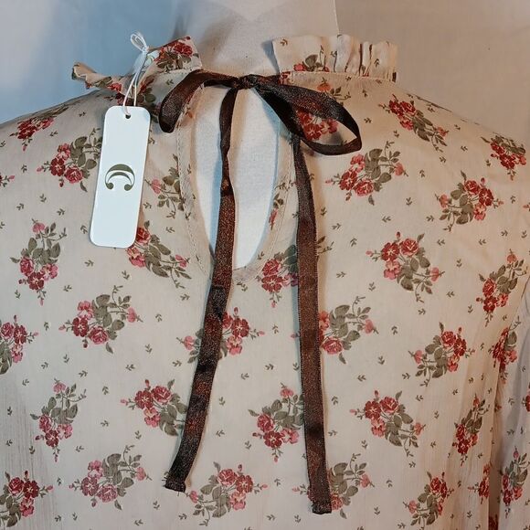 Charming Charlie Floral Peasant Blouse - Picture 5 of 9